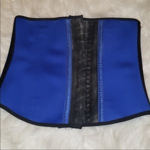 🔥Ann Chery Blue Waist Trainer - 34
